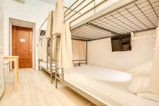 Гостиница Centeral Москва Нижнее место, в 6-ти местном номере только для женщин, с собственной душевой, туалетом и стиральной машинкой.-2